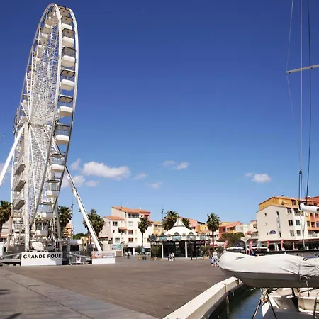 Centre Port,vue Panoramique,clim,balcon,wifi * Agde
